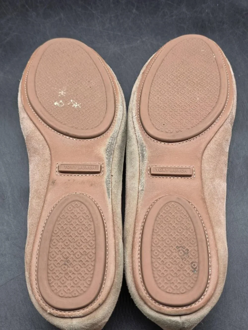 Tory Burch Shoes Womens 9 Pink Minnie Travel Suede Ballet Flats Logo Medallion